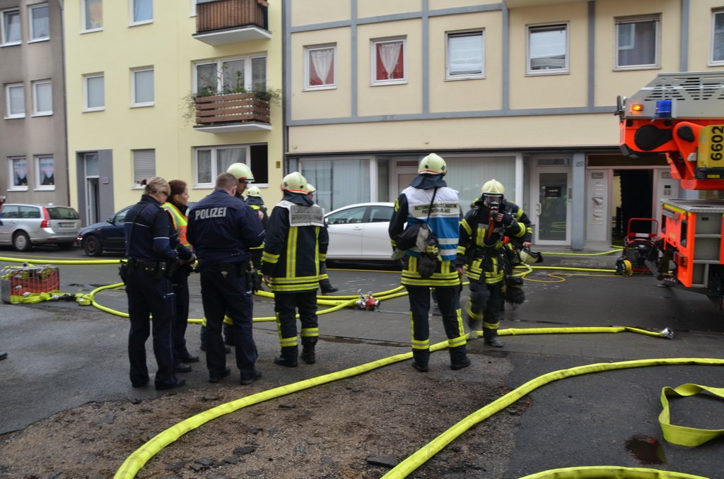 Feuer2Y Koeln Muelheim Windmuehlenstr P132.JPG